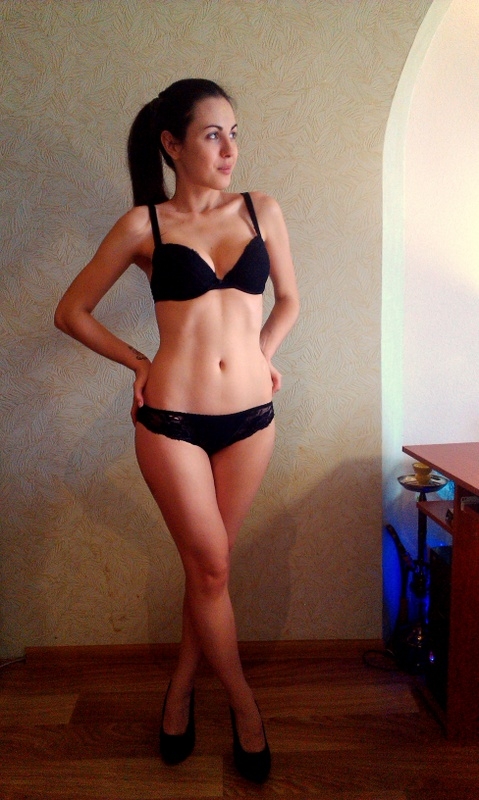 💋 Отдашься мне на пару часов, и я покажу тебе настоящее наслаждение и безудержную страсть. Можешь полностью расслабиться и довериться моим магическим рукам, которые точно знают, как доставить удовольствие.
📸 В моем арсенале есть множество откровенных фото – сиськи, попка и соблазнительное лицо! Гарантирую, что я выгляжу не хуже, чем на фотографиях. Так что встречаешься со мной, ты точно не разочаруешься.
🌇 Живу в Москве, самом пульсирующем и загадочном городе. Именно здесь я готова воплотить все твои фантазии в реальность. Забудь о рутине и окунись в мир сексуальных наслаждений со мной. Только для тебя! 💕 Ярослава